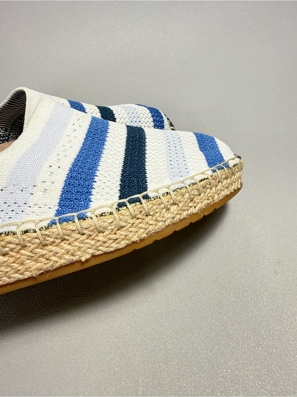 Cole Haan Blue & White Espadrille Slip-On Loafers NWOT - Picture 10 of 12